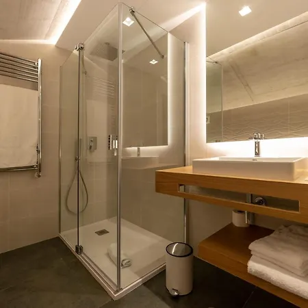 A De Lolo Con Encanto *