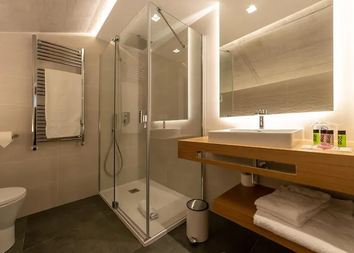 A De Lolo Con Encanto *