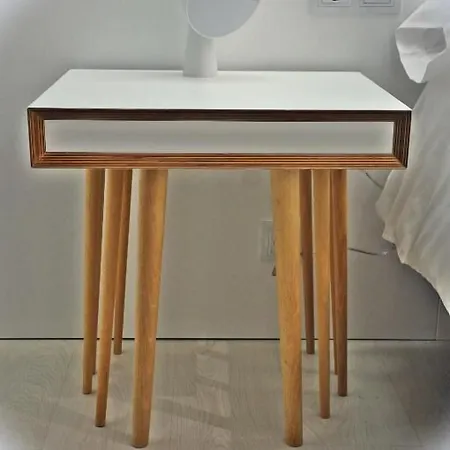 A De Lolo Con Encanto *