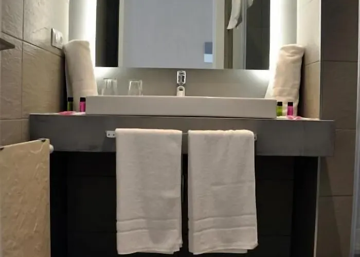 A De Lolo Con Encanto *